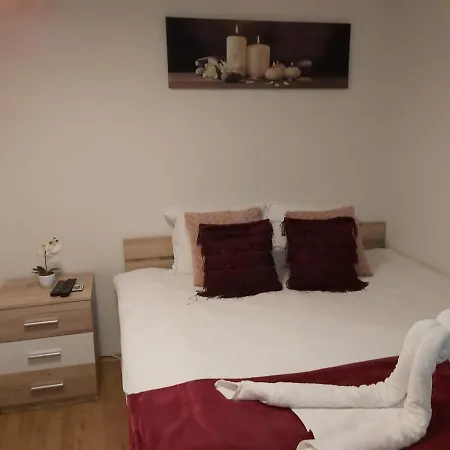 Vandrarhem Panda *